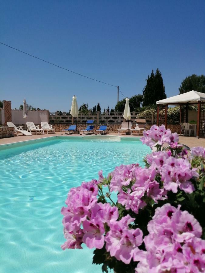 Residenza Agrituristica Santa Lucia Con Piscina Apartman Alghero Kültér fotó